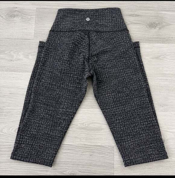 lululemon athletica Pants - Lululemon Crop Leggings Size 4 Gray Black Heathered Yoga Athletic Pants